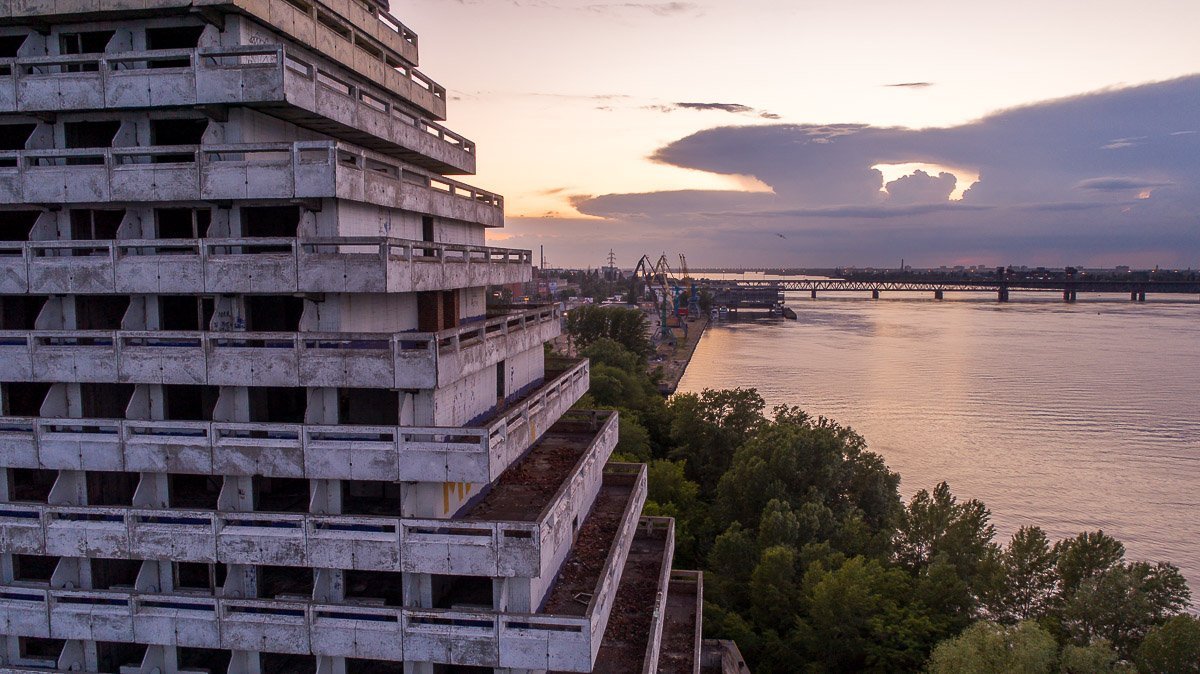 Остановись, мгновенье