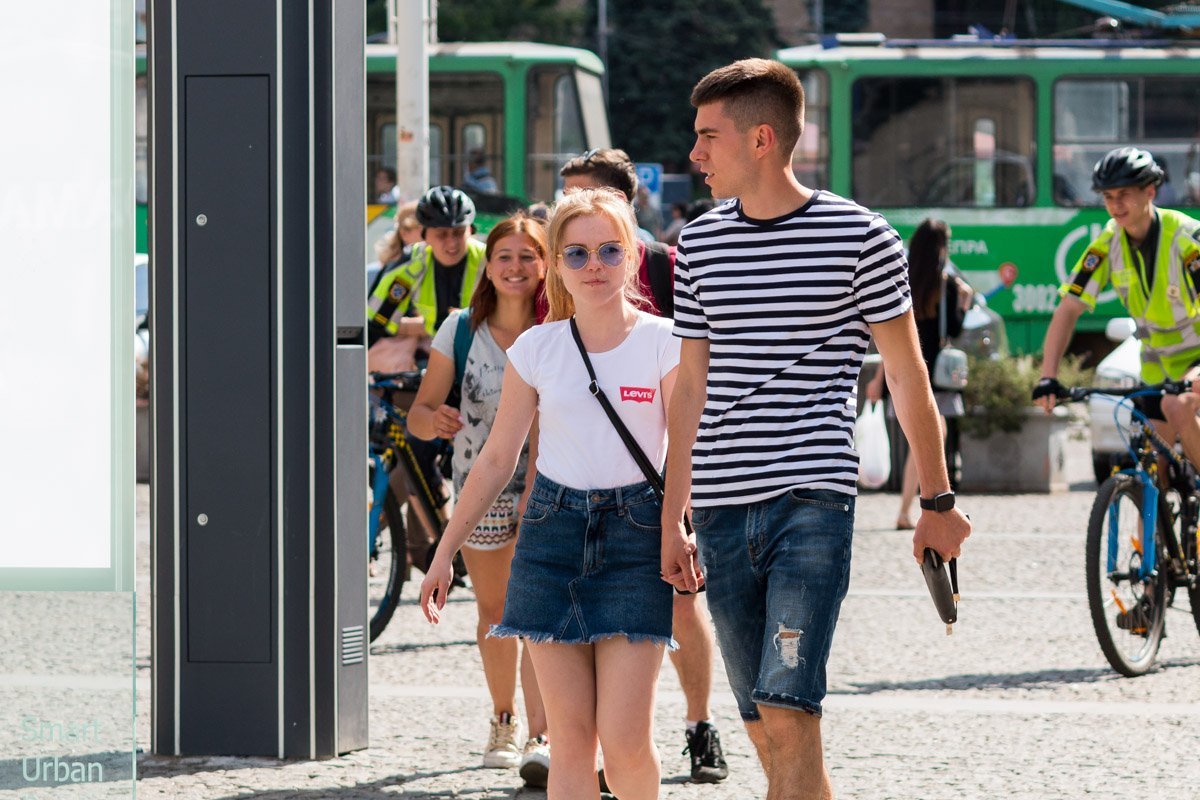 Тепло - это не про погоду, тепло - это держать за руку любимую девочку Тепло - это не про погоду, тепло - это держать за руку любимую девочку