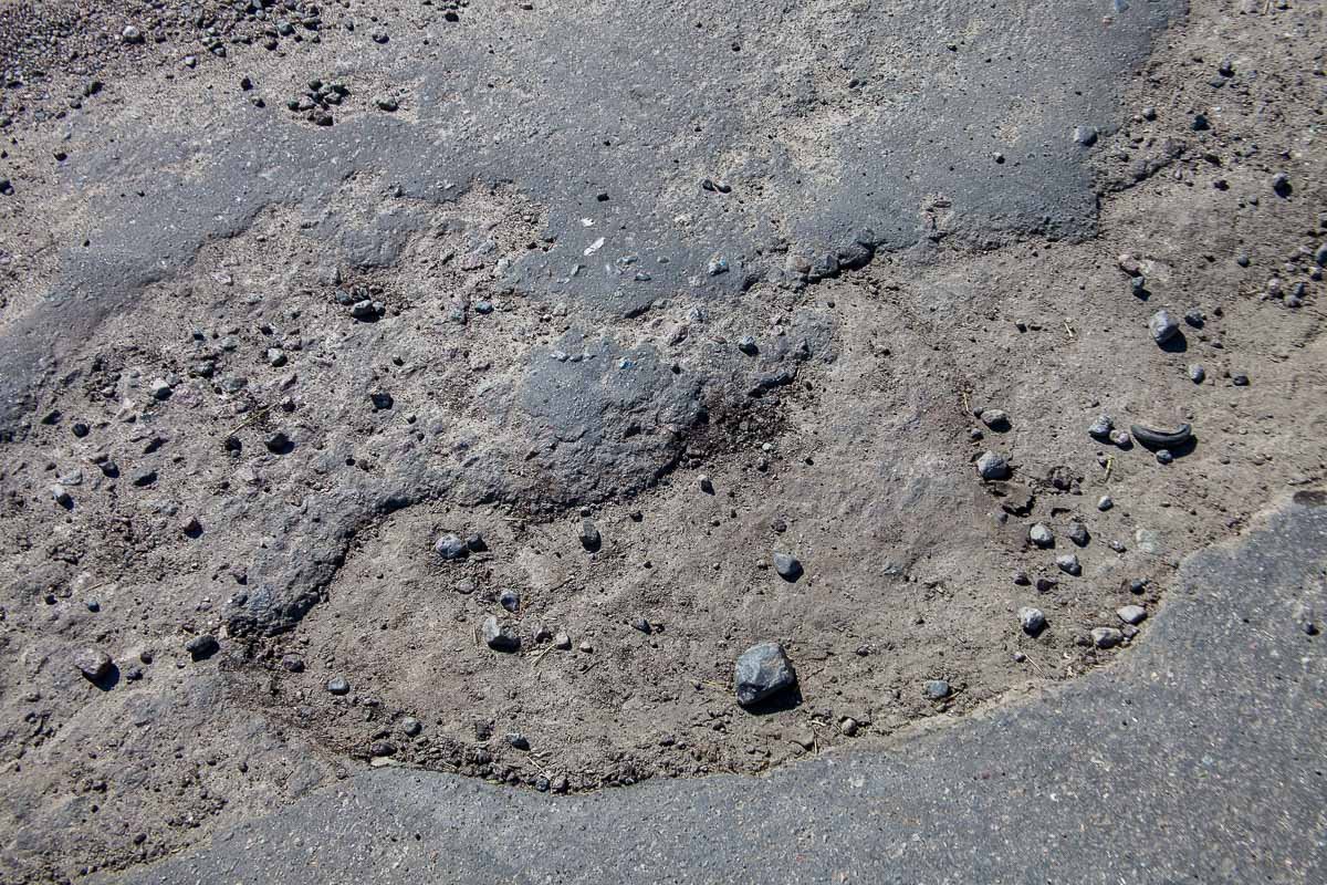 И непонятно, в каком месте проводились ремонтные работы И непонятно, в каком месте проводились ремонтные работы