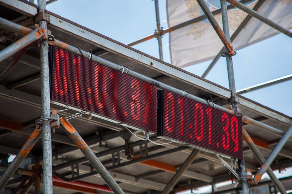 Соревнования проходили на время Соревнования проходили на время