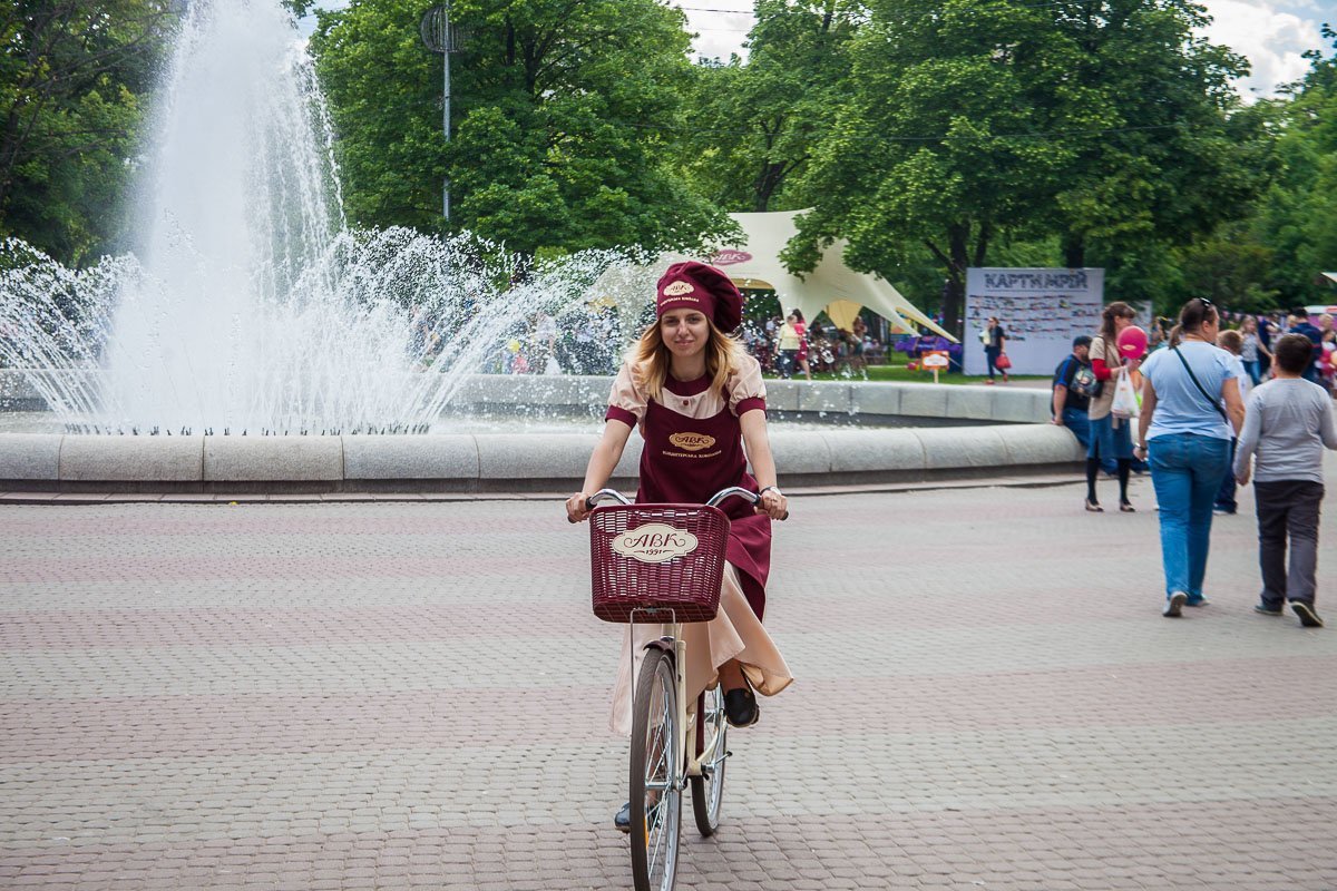 Впервые в Днепре прошел социальной проект «Осуществление мечты» от Днепропетровской ОГА и кондитерской компании «АВК»