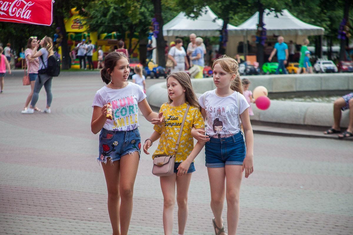 Дети были счастливы получить сладкие призы