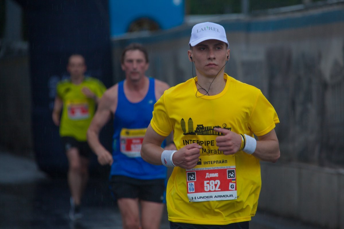 В Днепре начался Interpipe Dnipro Half Marathon В Днепре начался Interpipe Dnipro Half Marathon