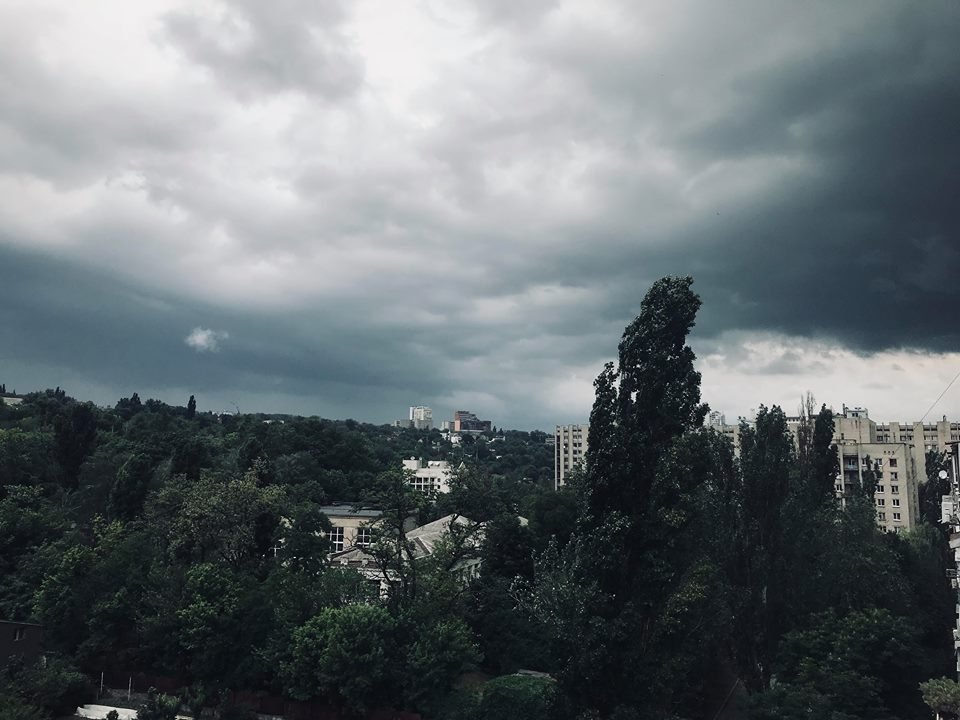 Вечером лучше посидеть дома Вечером лучше посидеть дома