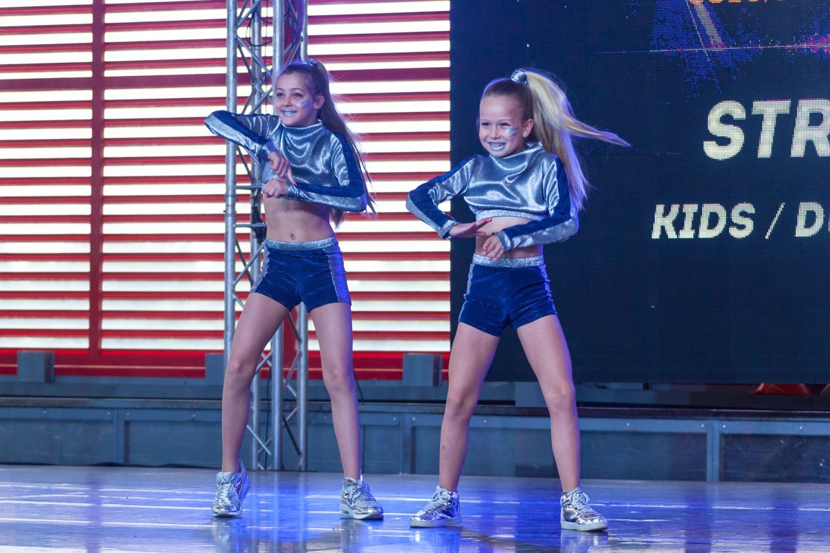 Нет времени на медленные танцы Нет времени на медленные танцы