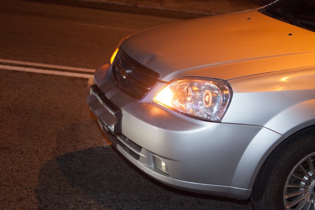 Автомобиль Chevrolet двигался в сторону проспекта Слобожанского Автомобиль Chevrolet двигался в сторону проспекта Слобожанского