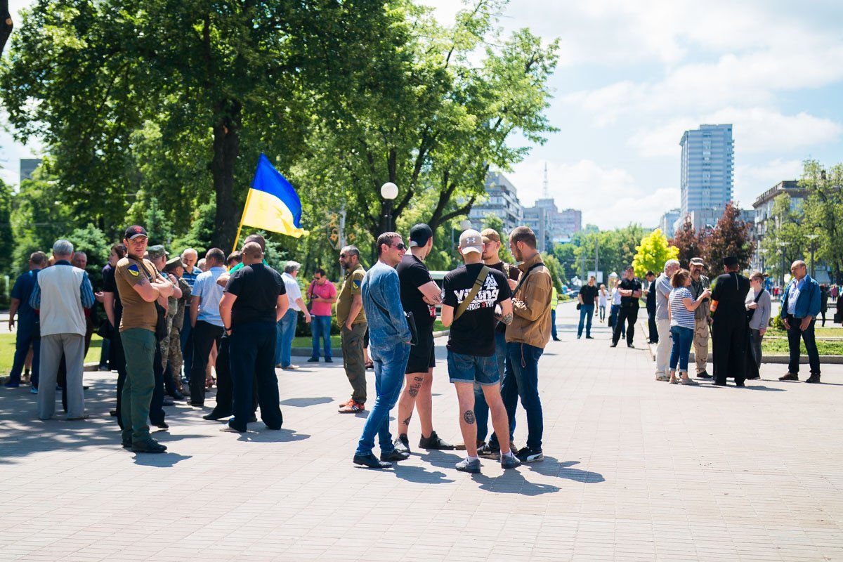 Главных гостей "мероприятия" ждали около часа Главных гостей "мероприятия" ждали около часа
