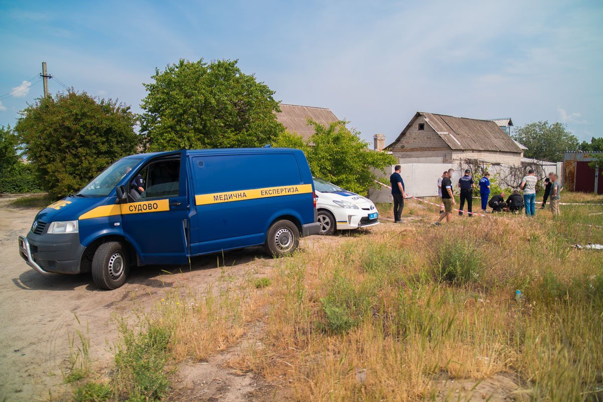 На Электровозной нашли труп мужчины