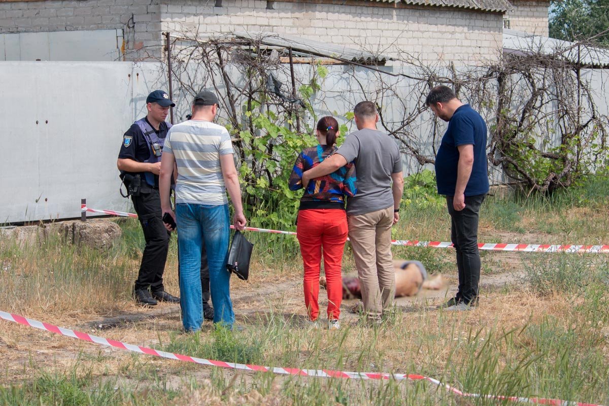 Приехали родственники погибшего мужчины