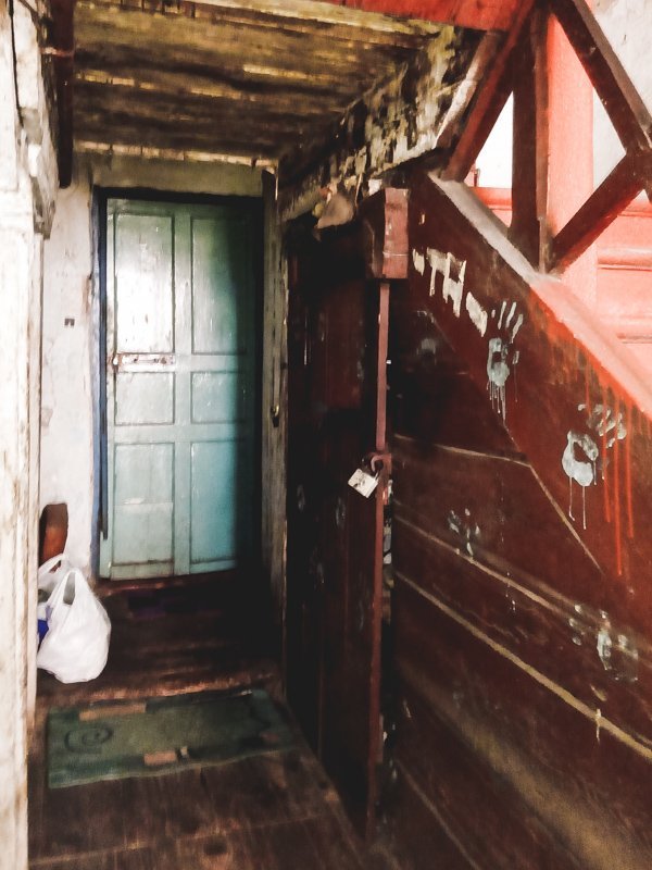 Обложка хоррор-фильма по-днепровски Обложка хоррор-фильма по-днепровски