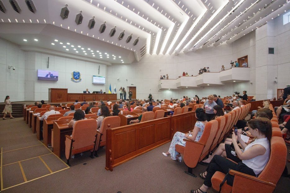 Горсовет призвал торговые сети и розничных продавцов постепенно отказаться от использования полиэтиленовых пакетов Горсовет призвал торговые сети и розничных продавцов постепенно отказаться от использования полиэтиленовых пакетов