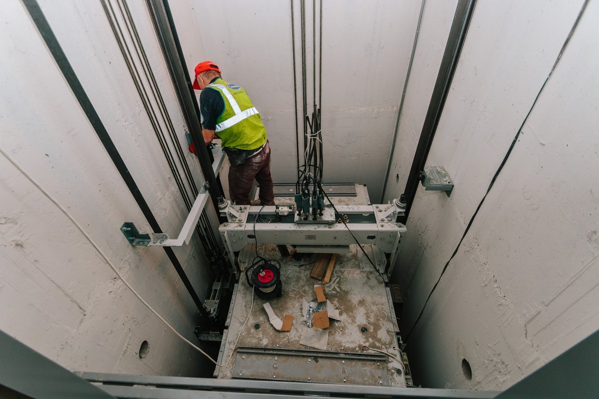 В корпусе будет функционировать три лифта В корпусе будет функционировать три лифта