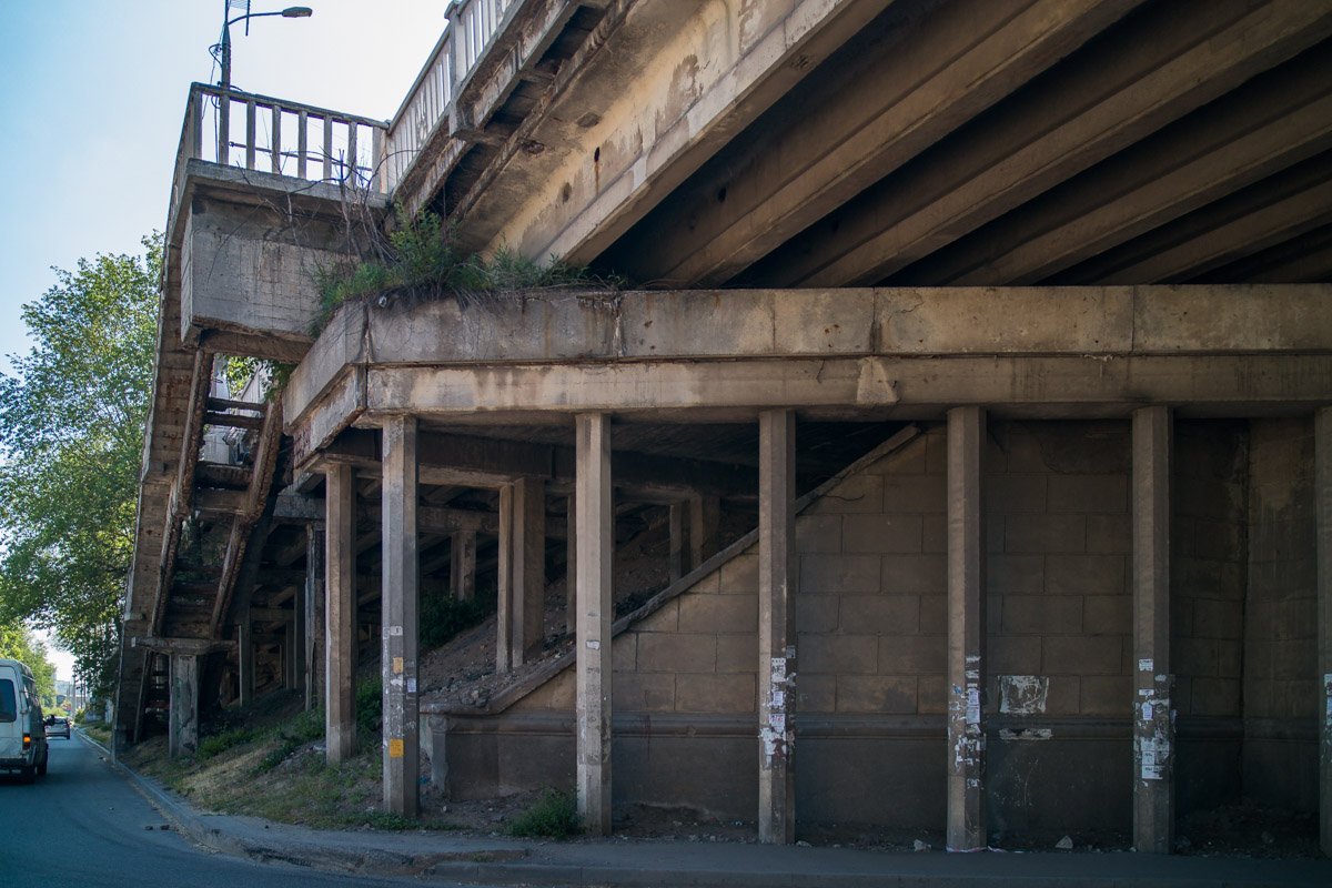 Из-за ремонта виадука улицу Каруны перекроют на полтора месяца Из-за ремонта виадука улицу Каруны перекроют на полтора месяца