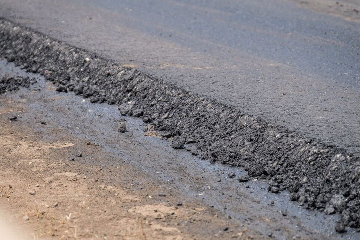 Трассу ремонтируют с помощью мобильных асфальтобетонных заводов из Италии