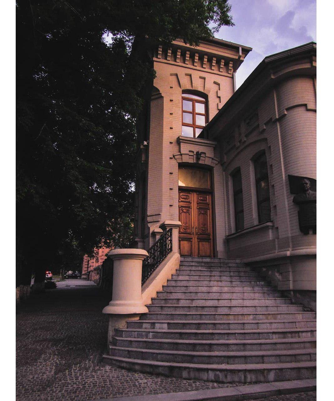 Особняк вождей. Фото: mart.wolley