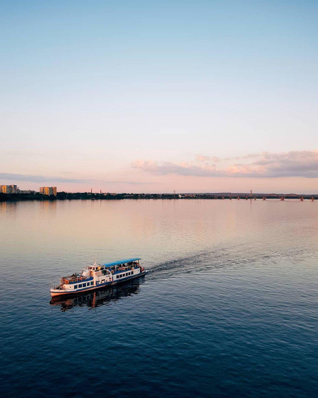 Рассекая воду. Фото: robbylokamp