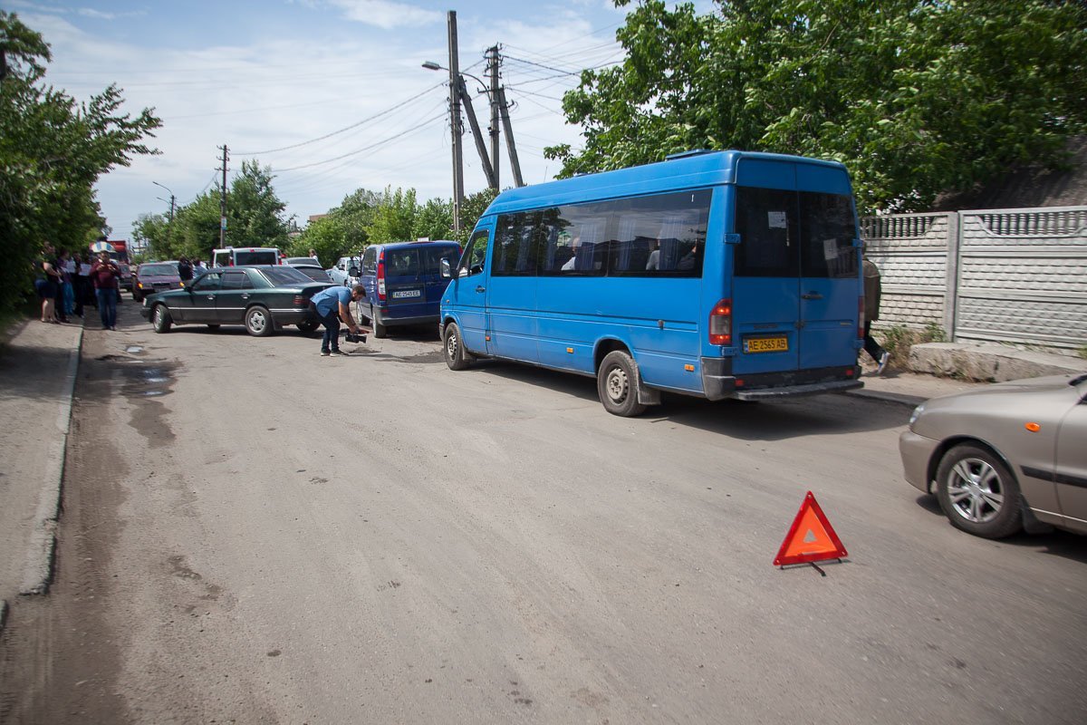 Активисты решили перекрыть дорогу