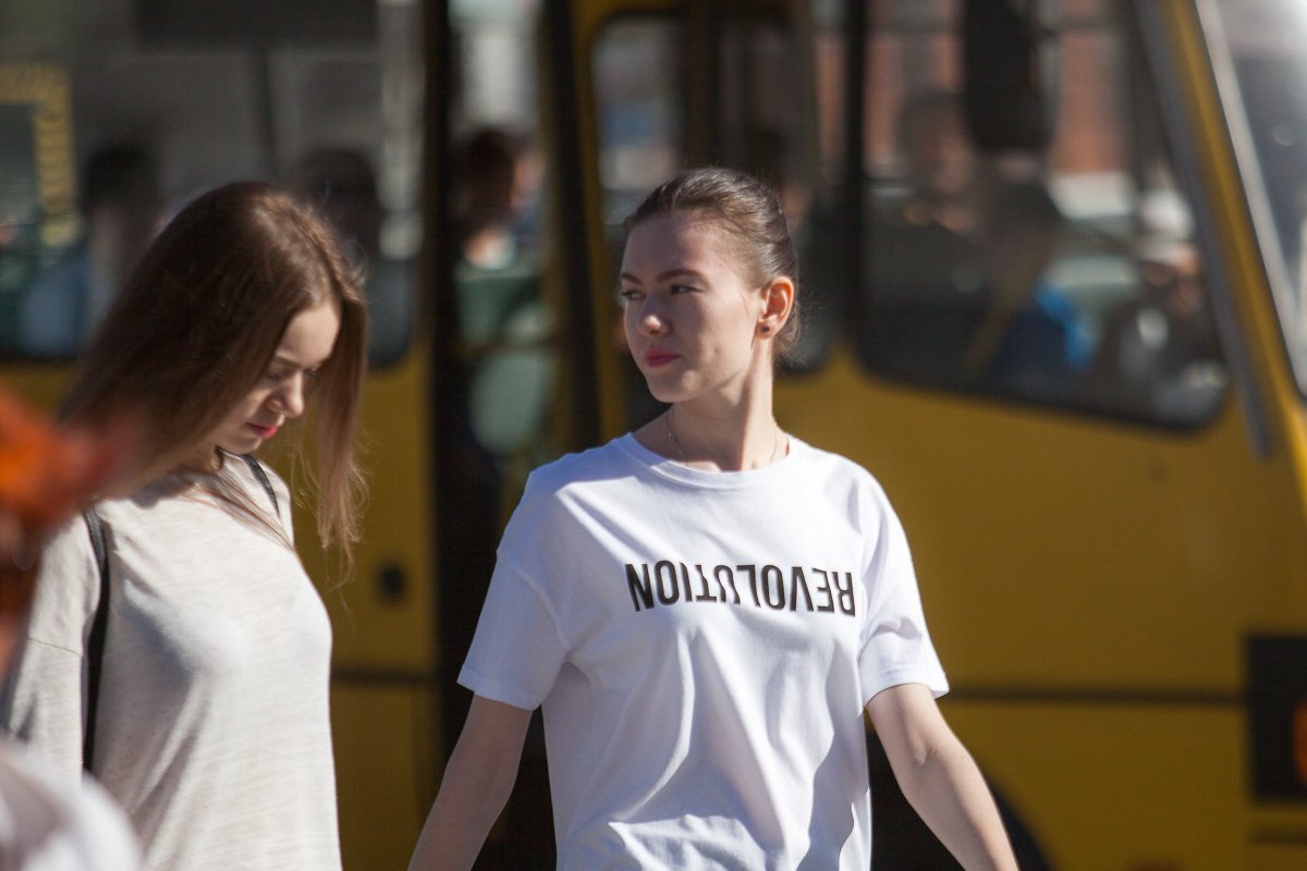 Когда у нее такая же футболка