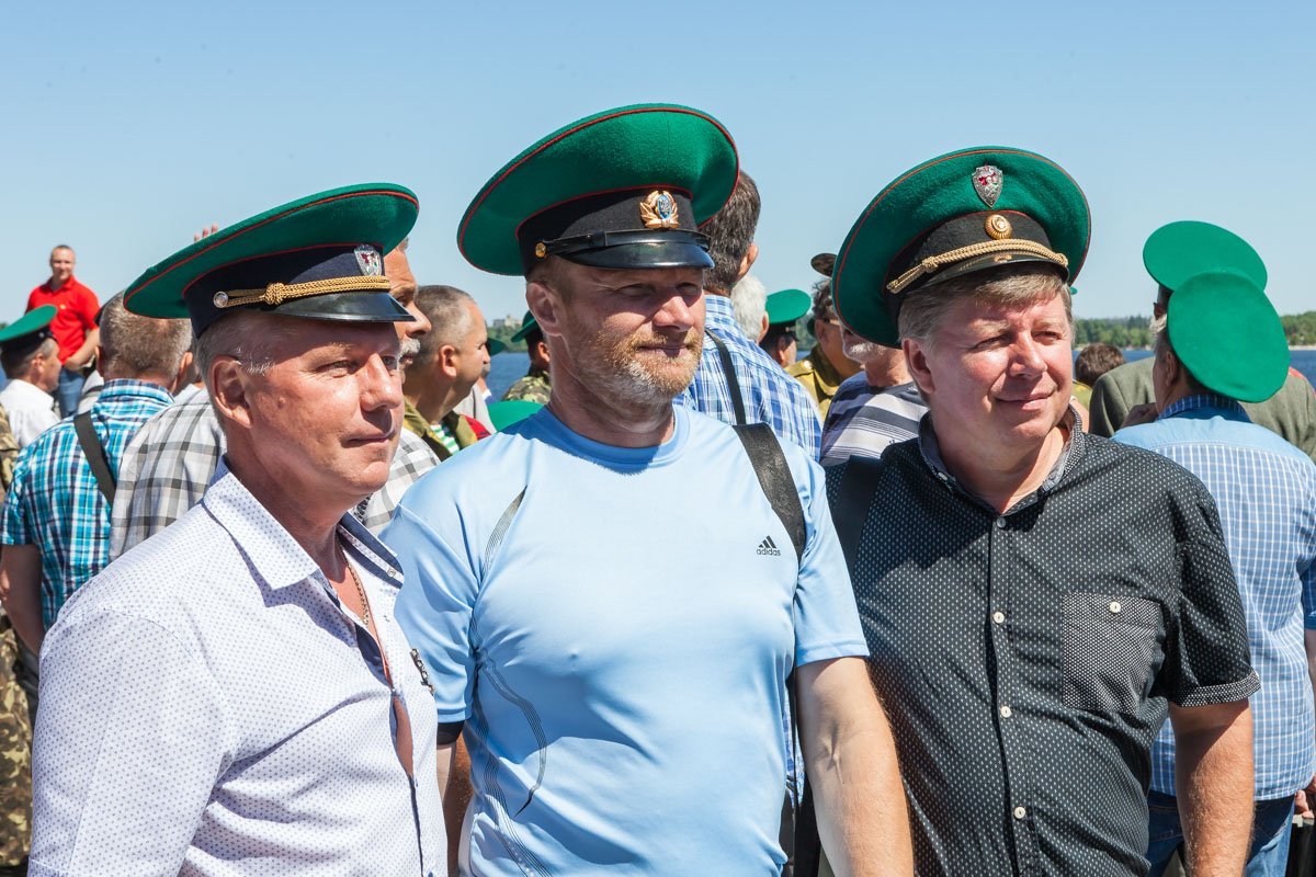 Сфотографироваться с друзьями - святое дело