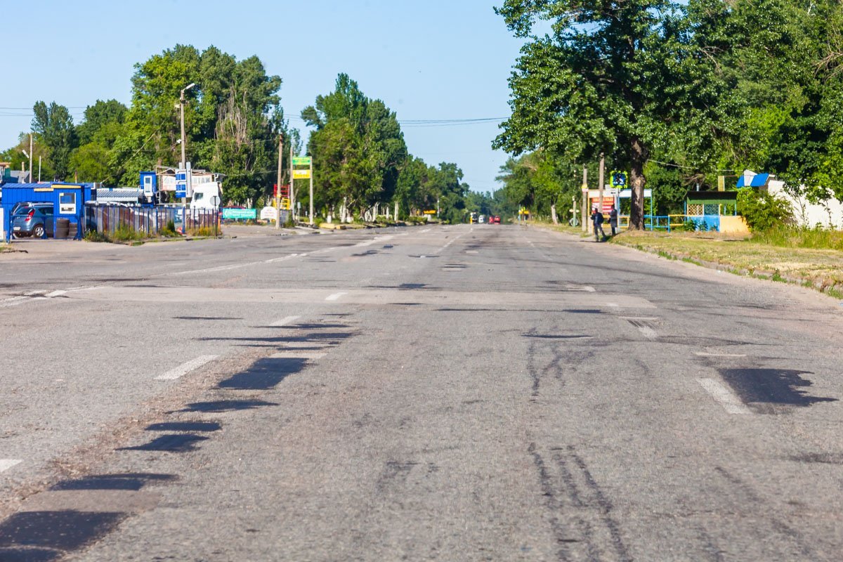 Латка на латке, латкой подгоняет Латка на латке, латкой подгоняет