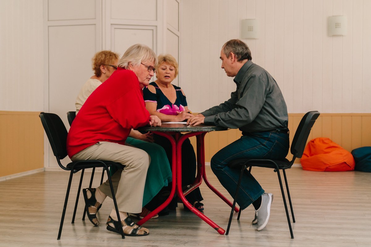 Участникам необходимо прочесть как можно больше строк за 3 минуты Участникам необходимо прочесть как можно больше строк за 3 минуты