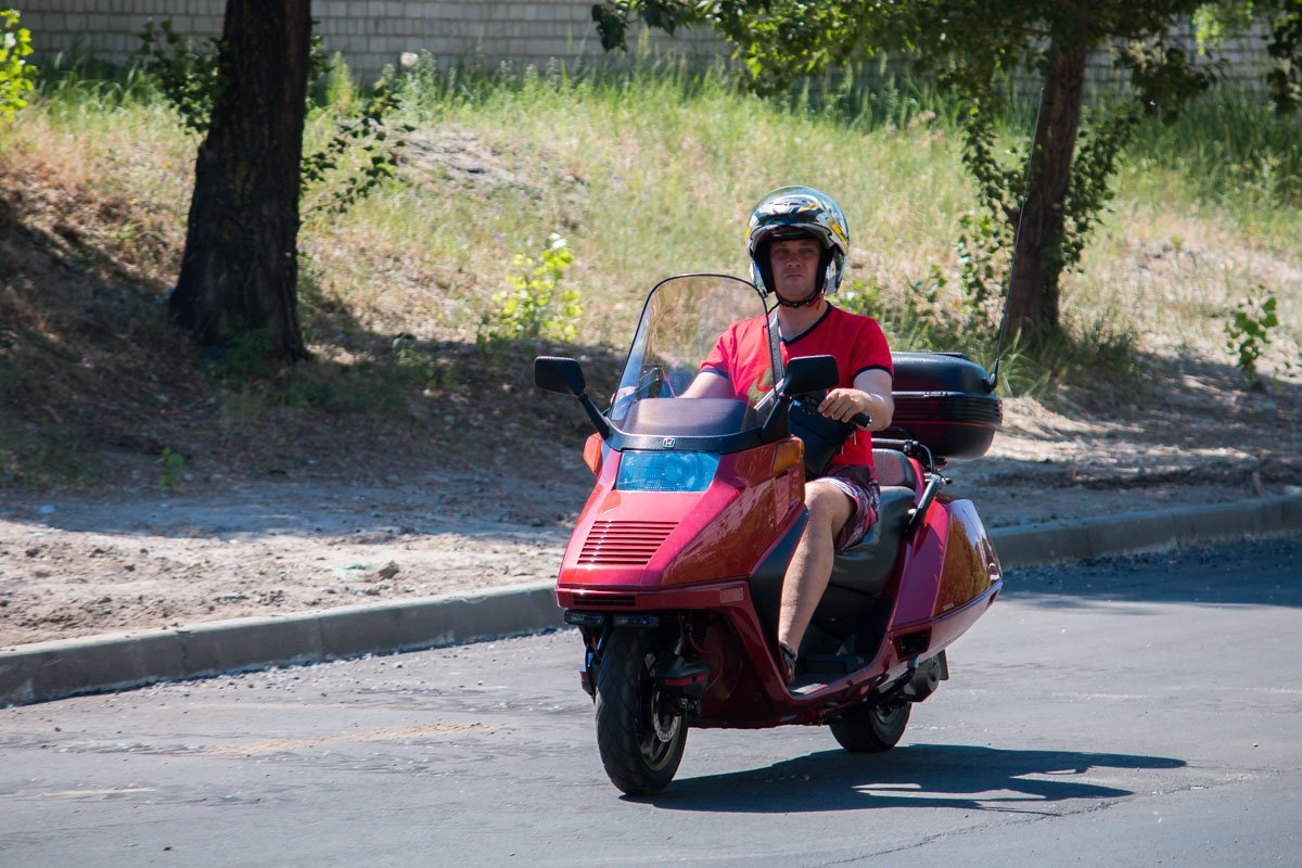 Ремонт дороги, как способ порадовать водителей города Ремонт дороги, как способ порадовать водителей города