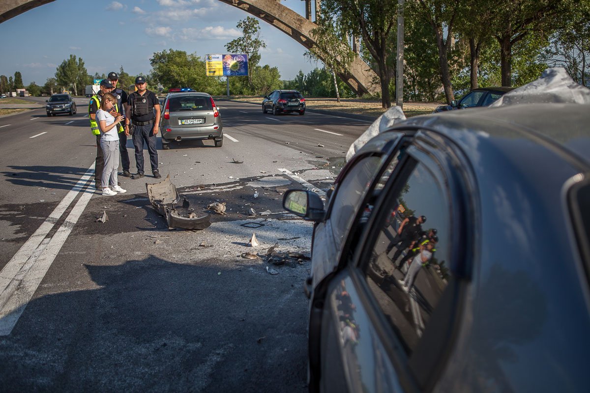 На месте работал патрульный экипаж и СОГ