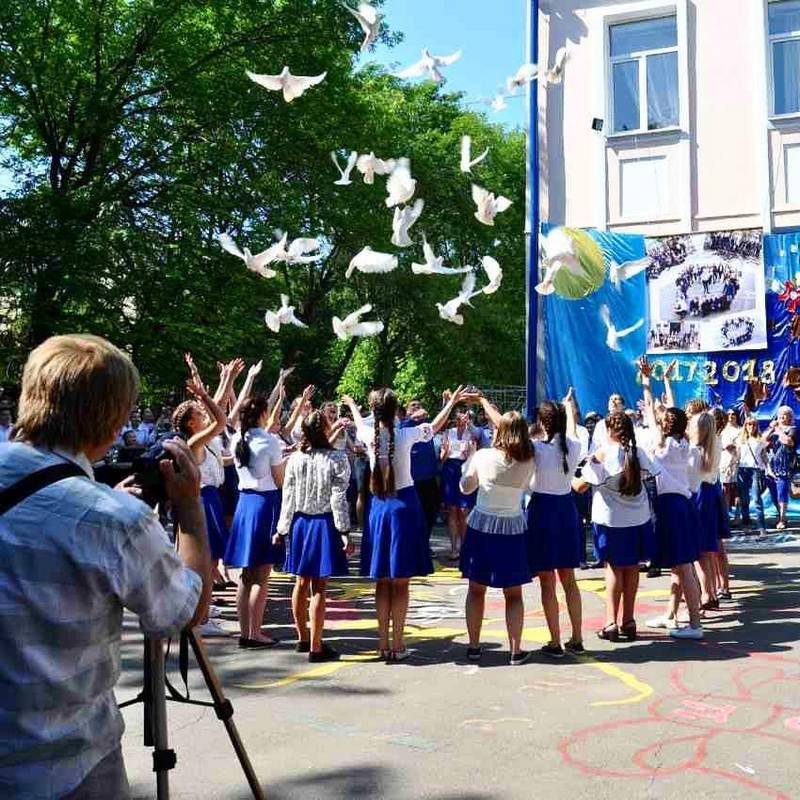 Прощание со школой всегда наполнено грустью