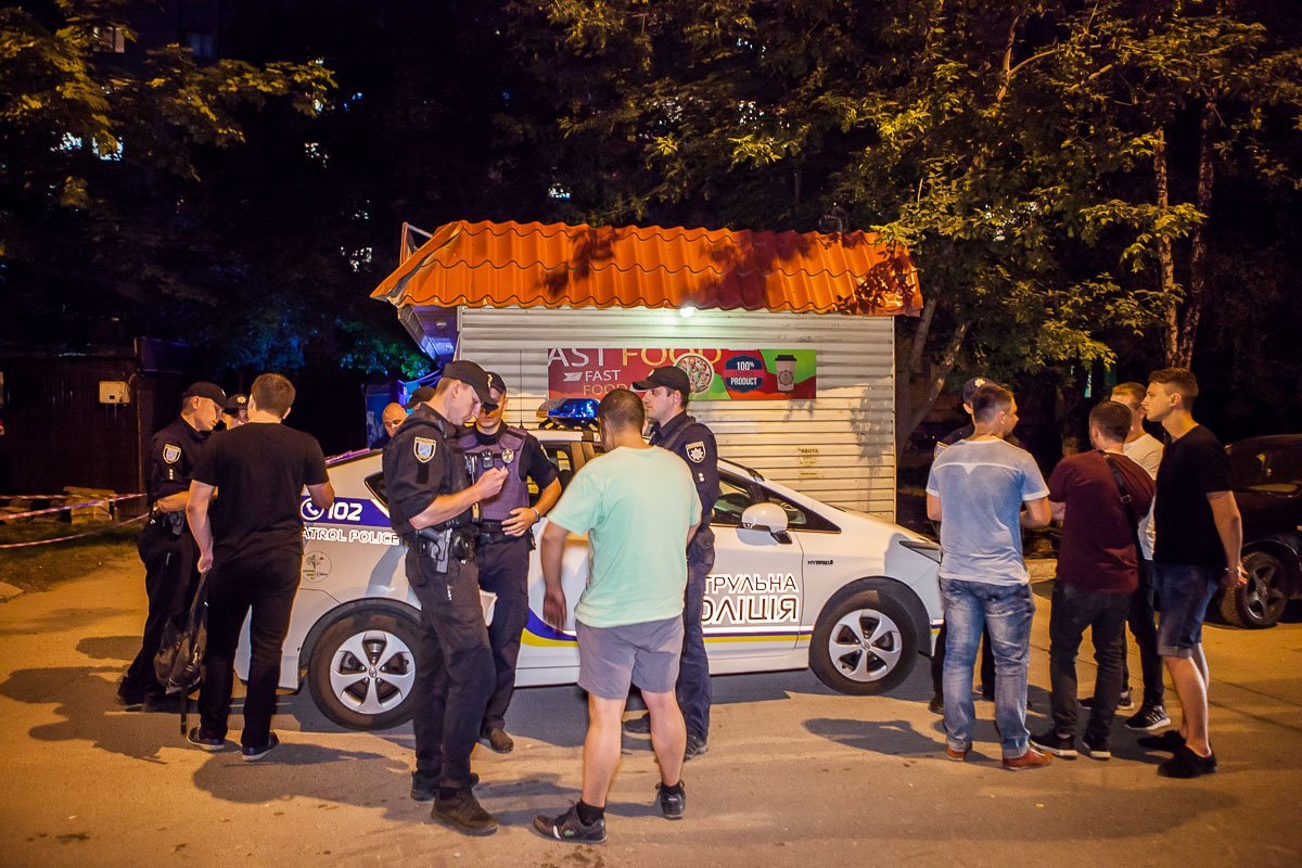 Несколько участников празднования задержали