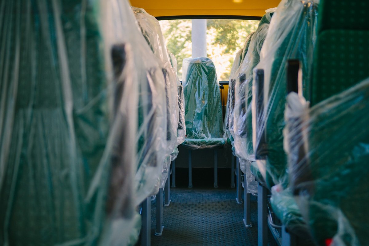 Здесь предусмотрены места для рюкзаков