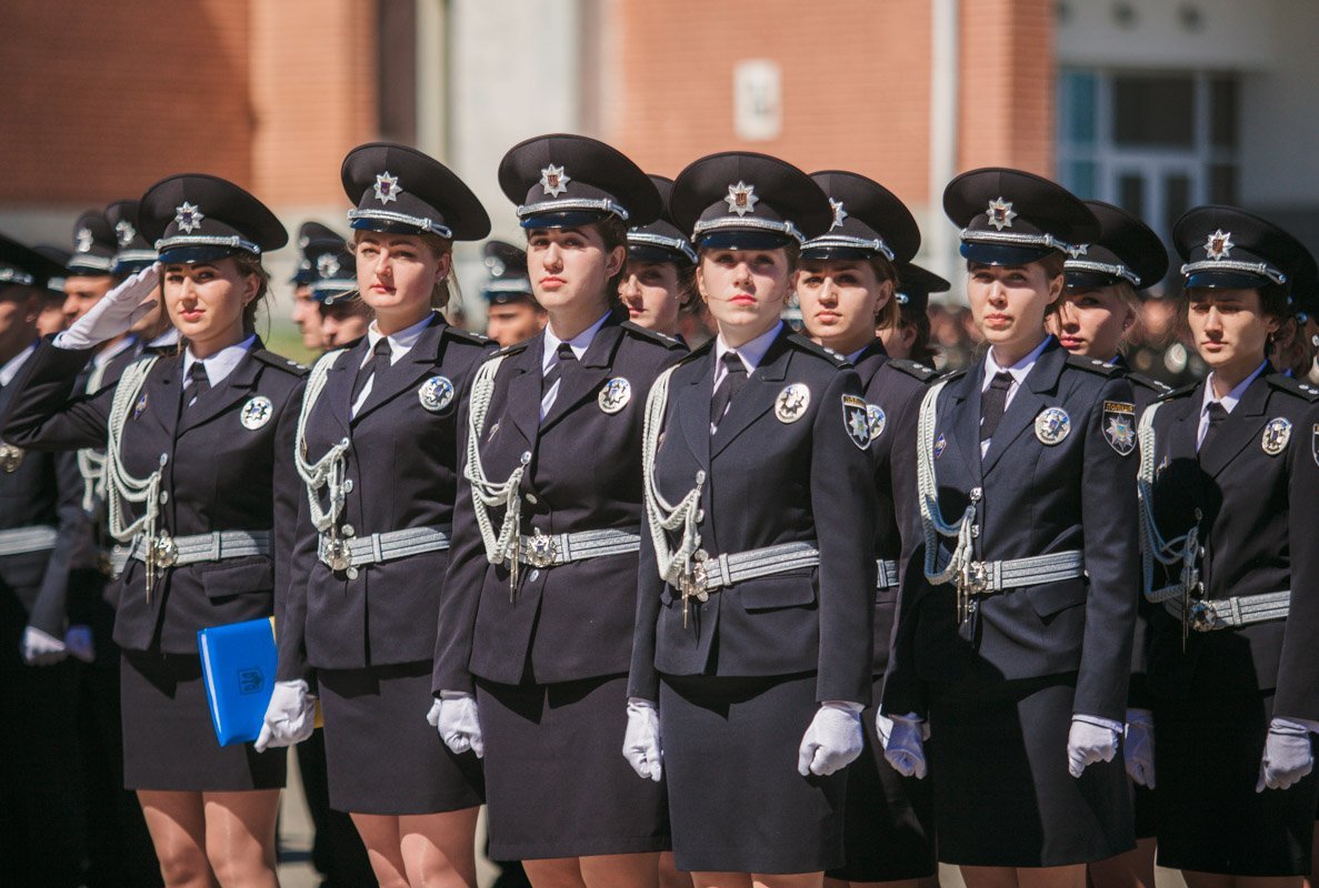 К сожалению, полиции никогда не бывает достаточно К сожалению, полиции никогда не бывает достаточно