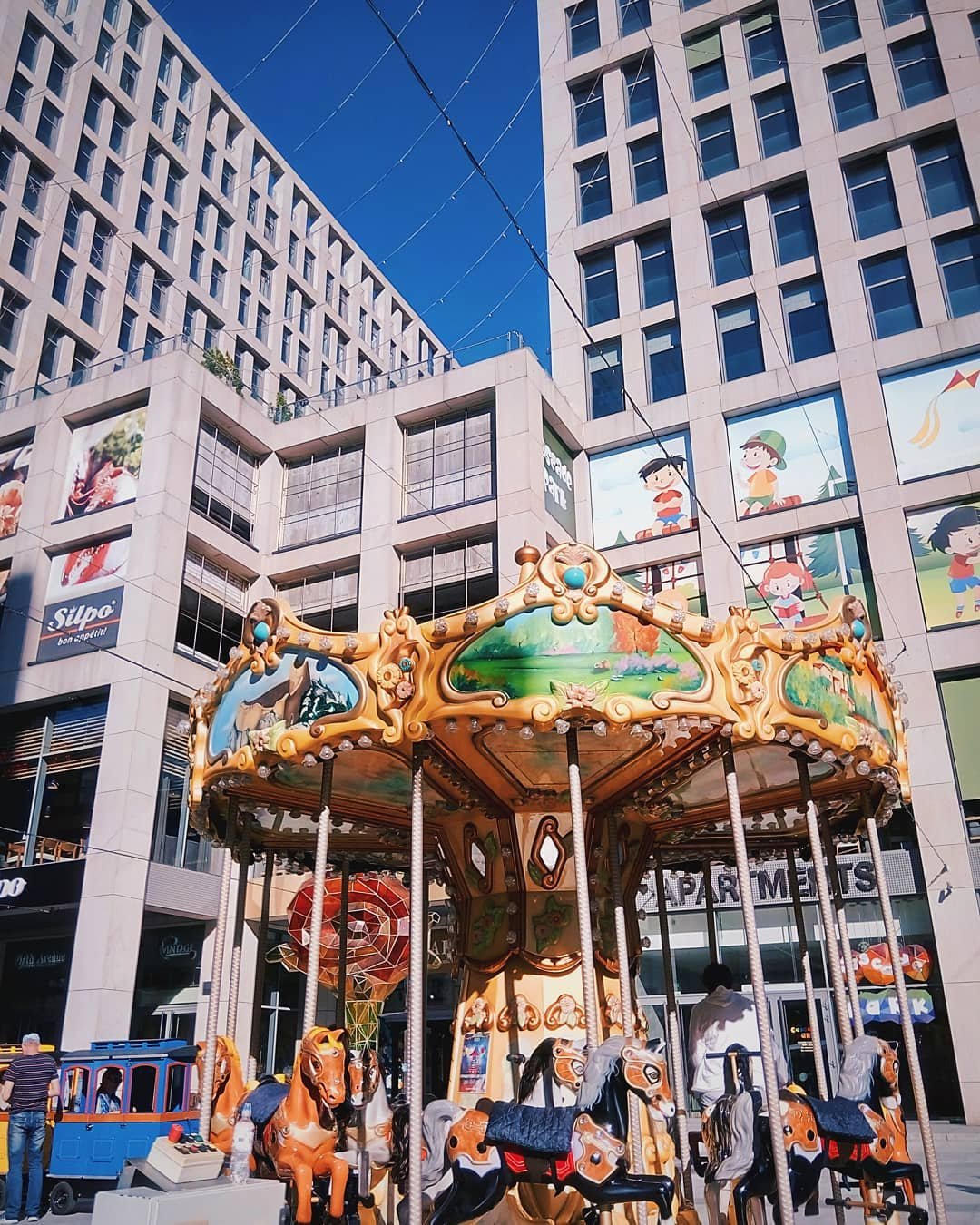 Кусочек Европы в самом центре Днепра. Фото: ms.kiralira