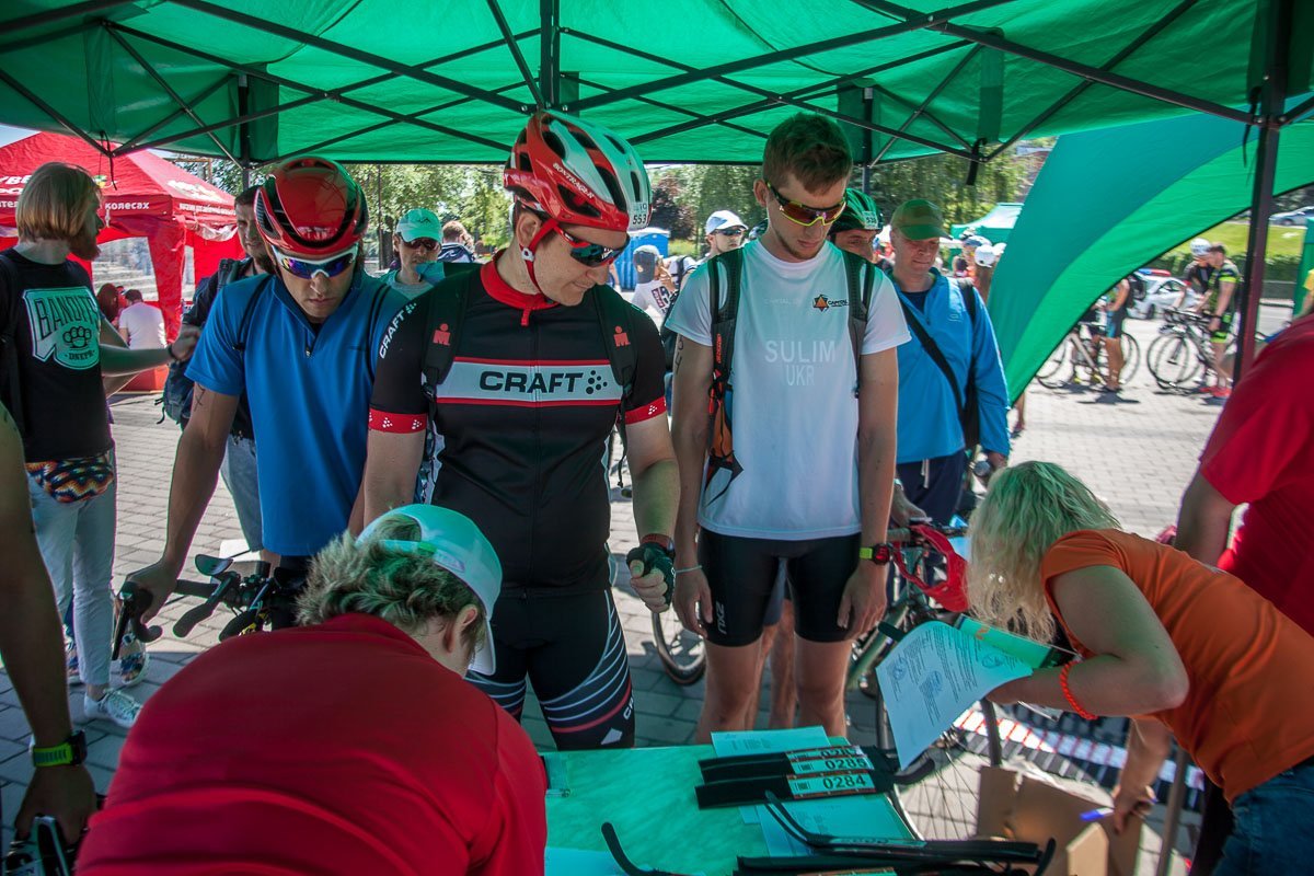 Каждому выдали номер и чип-идентификатор Каждому выдали номер и чип-идентификатор