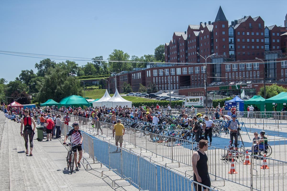 Днепр превратился в миниатюрный олимпийский городок Днепр превратился в миниатюрный олимпийский городок