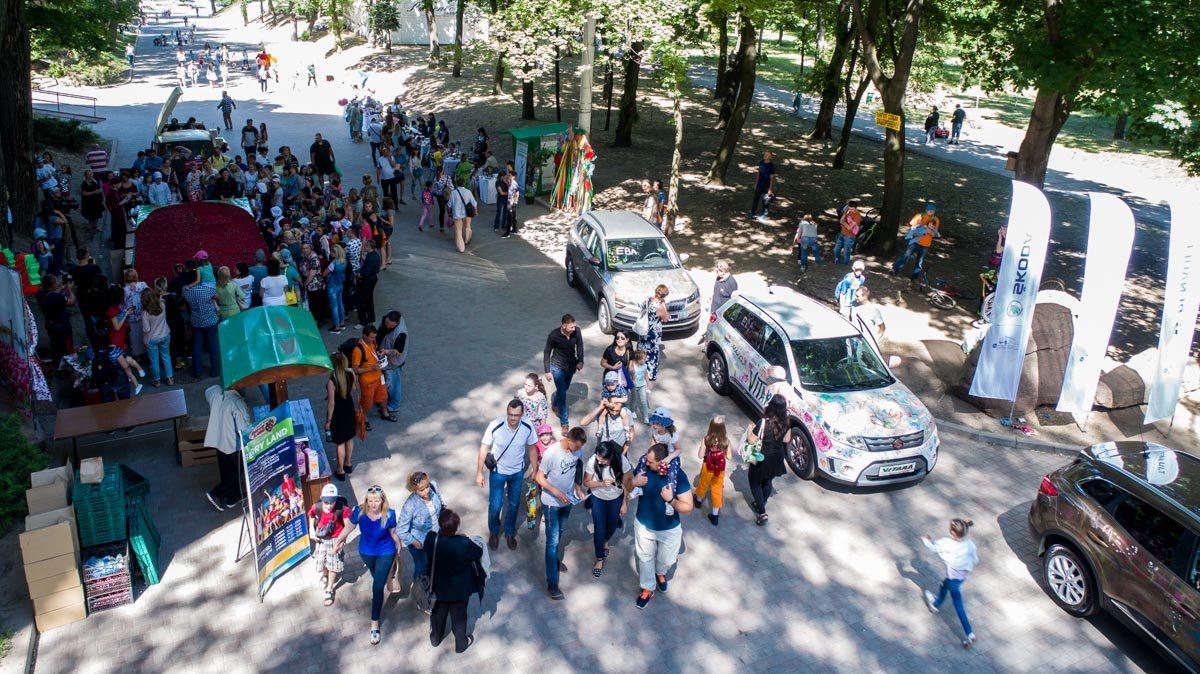 На праздник пришло много горожан