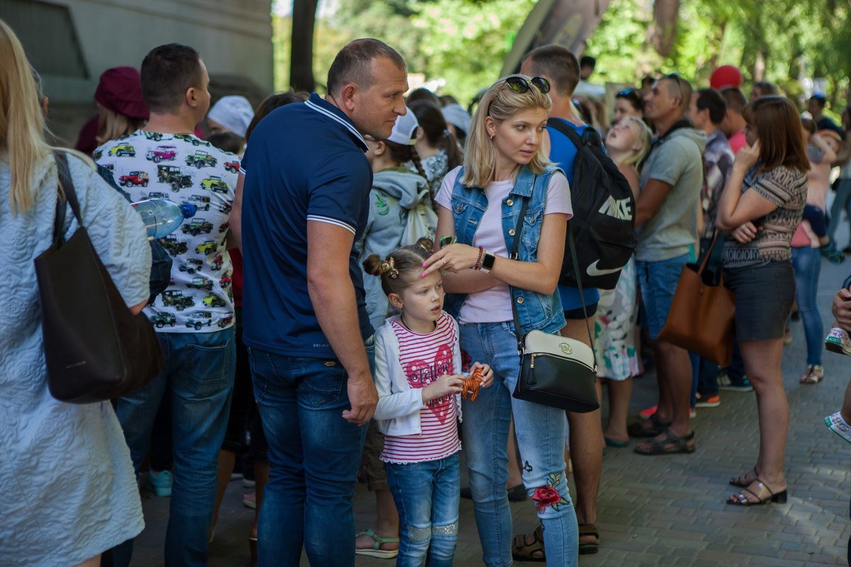 На праздник приходили семьями