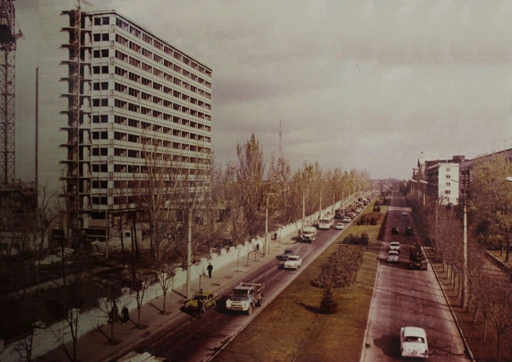 Закрытый советский Днепропетровск. Кто приезжал в город? Закрытый советский Днепропетровск. Кто приезжал в город?