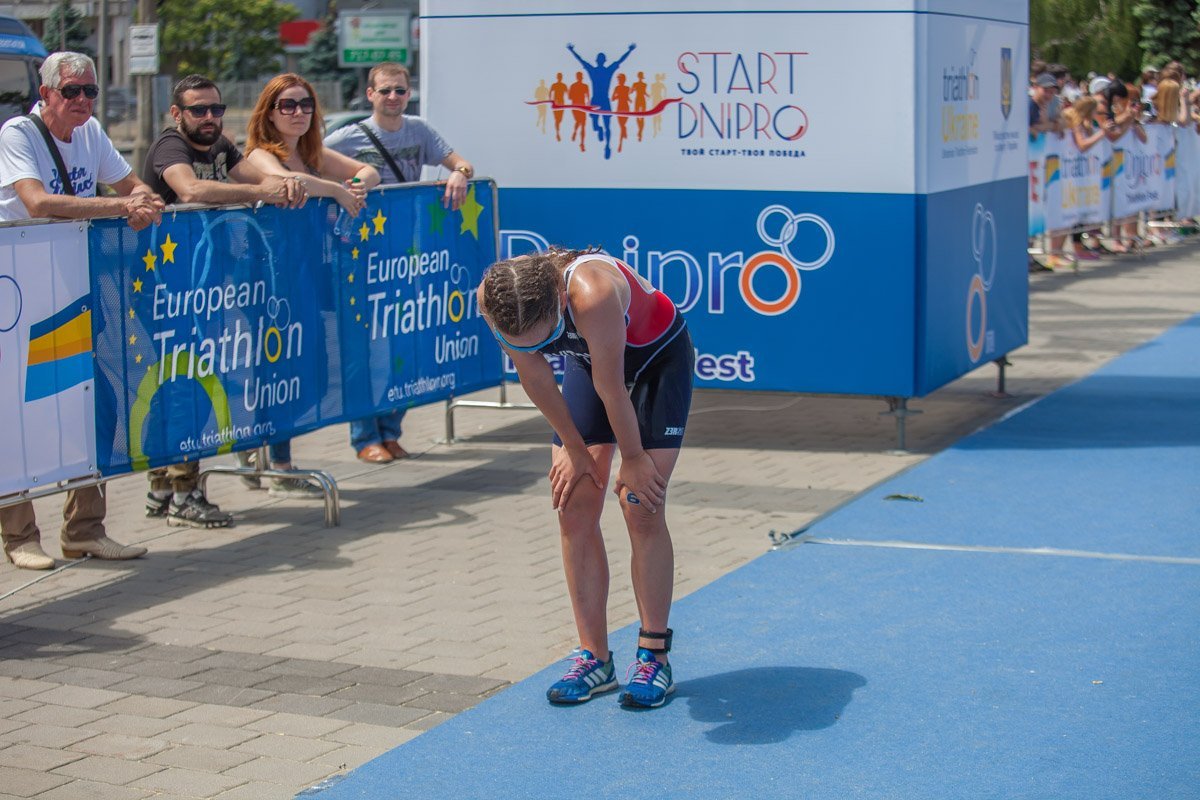 Не чувствует ног Не чувствует ног