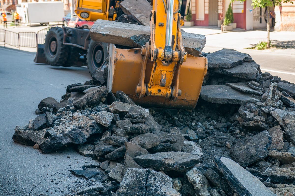 Открыть движение транспорта по улице планируют 31 августа Открыть движение транспорта по улице планируют 31 августа