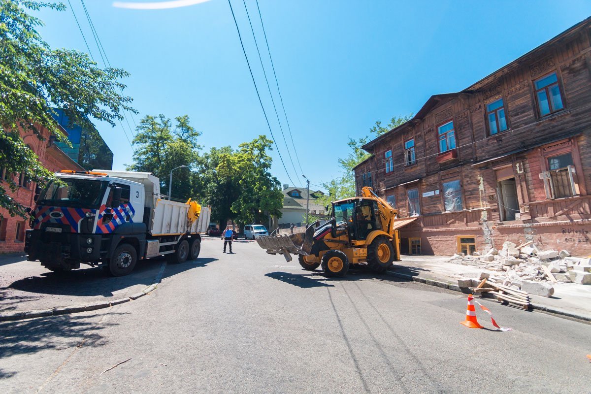 Историческое здание находится на Крутогорном спуске Историческое здание находится на Крутогорном спуске