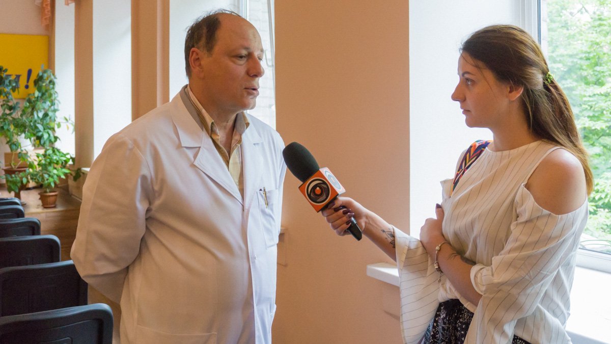 Главный врач больницы Игорь Македонский Главный врач больницы Игорь Македонский