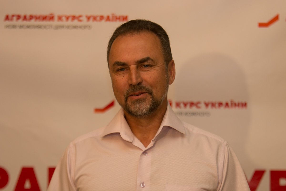 7 июня партия провела в Днепре в бизнес-центре "Менора" панельную дискуссию «Новый аграрный курс Украины»