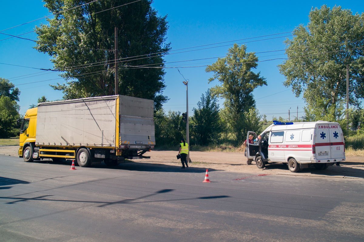На Мануйловском проспекте произошло ДТП На Мануйловском проспекте произошло ДТП