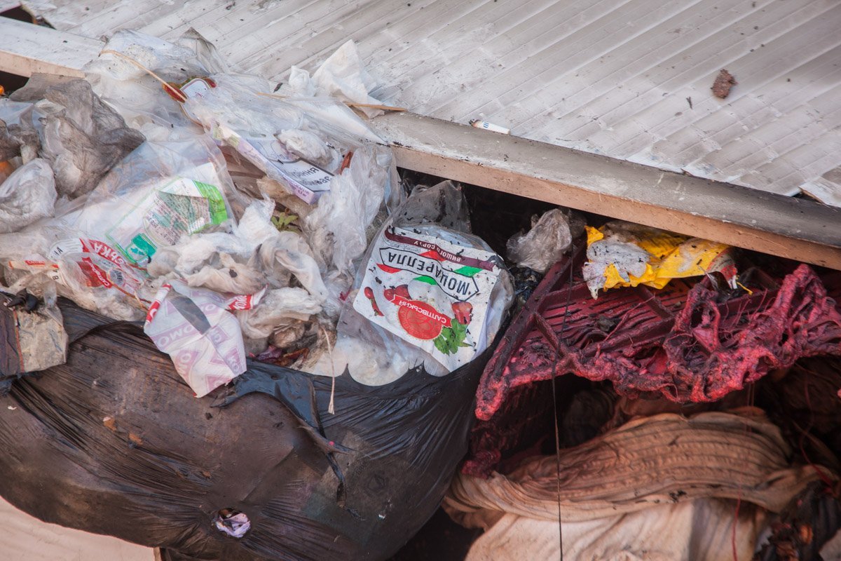 Однако в магазине была представлена салтовская продукция