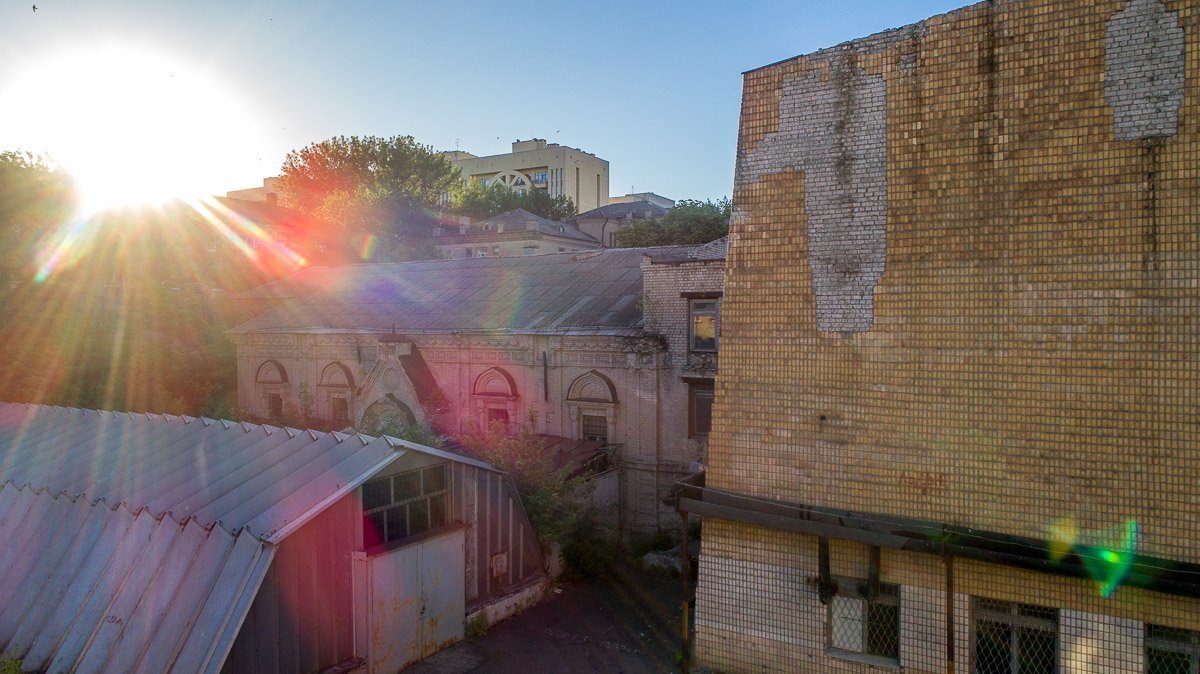 В Российской Империи на то время существовало не менее 60-и таких церквей