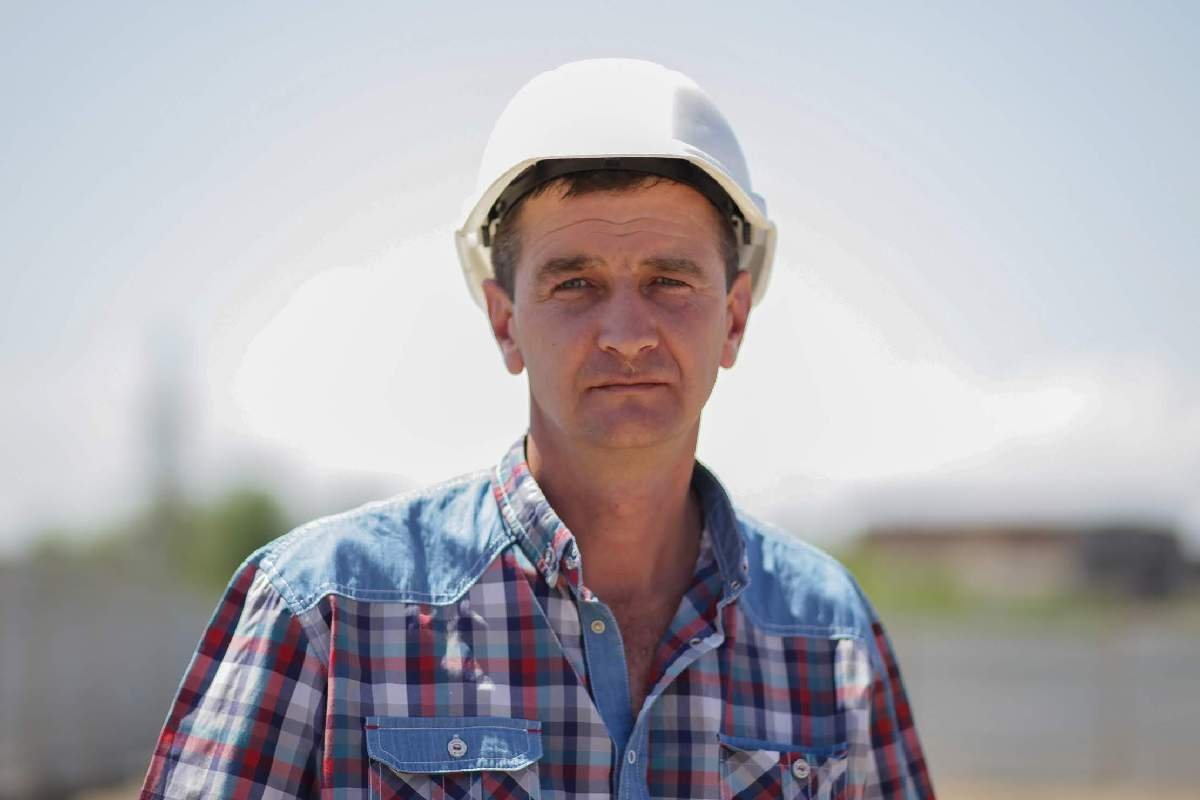 Форма у здания будет небанальная - в виде подковы