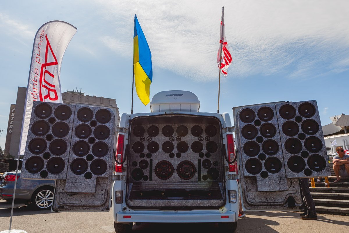 Машина-дискотека Машина-дискотека