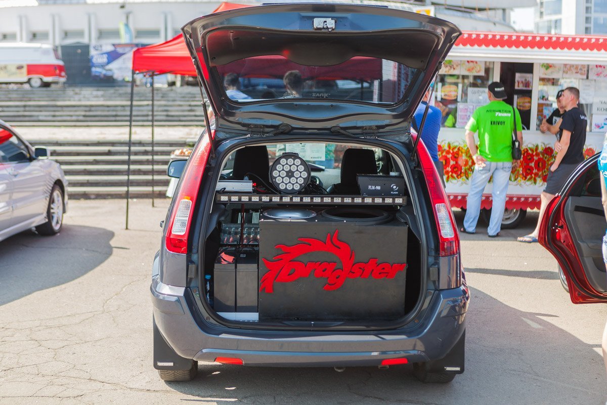 Громкая музыка повышает настроение Громкая музыка повышает настроение