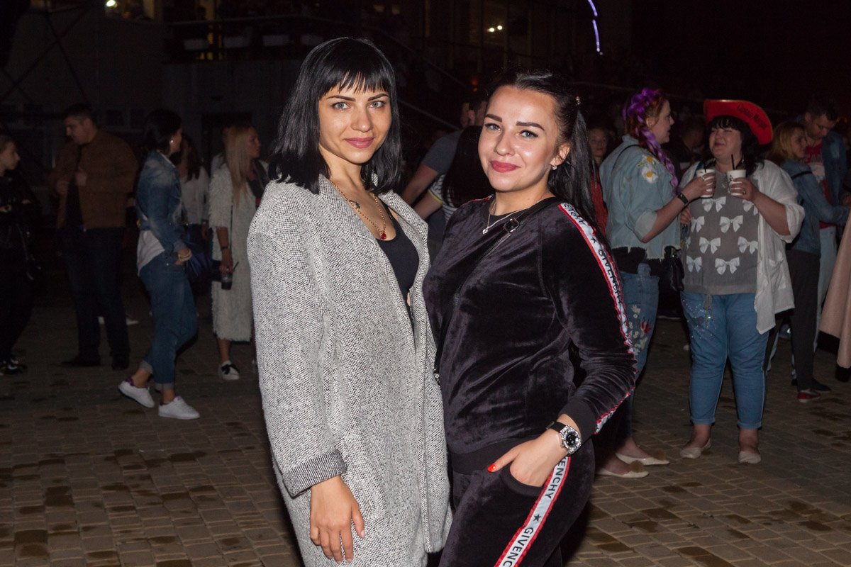 Концерт MONATIK в Днепре: ищите себя на фото 11