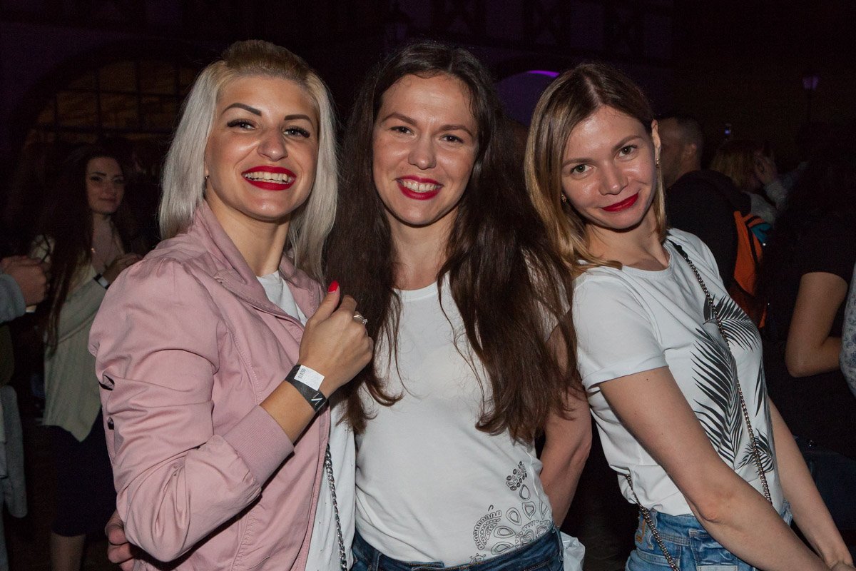 Концерт MONATIK в Днепре: ищите себя на фото 21